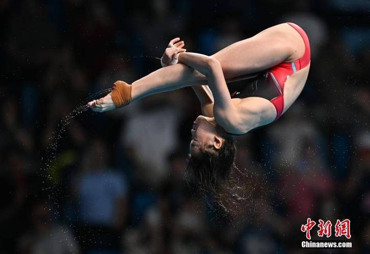 跳水女子10米跳台决赛直播的相关图片